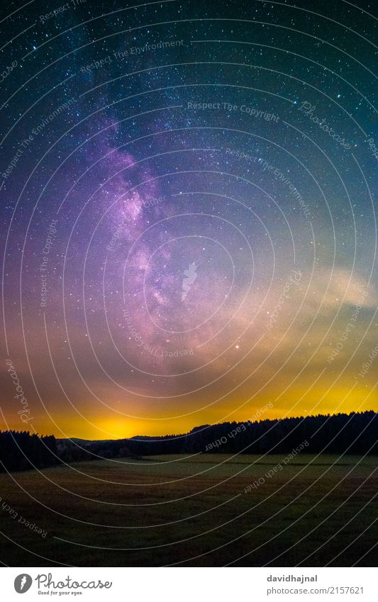 Lichtverschmutzung Beleuchtung Wissenschaften Astronomie Umwelt Natur Landschaft Himmel Wolken Nachthimmel Stern Horizont Sommer Baum Wiese Feld Wald Hügel