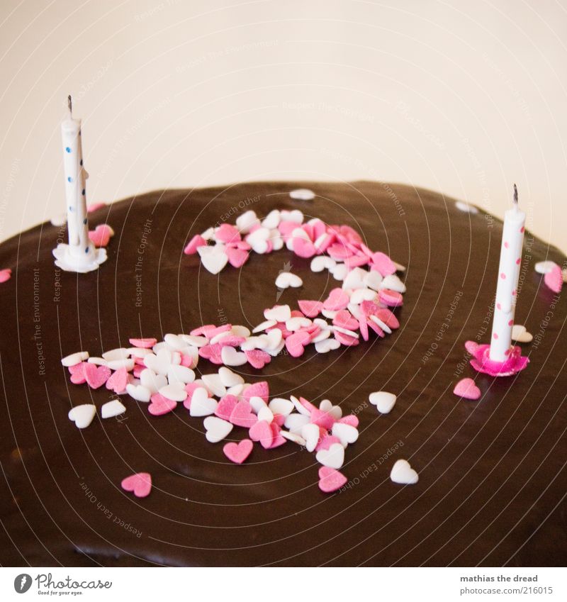 DEVILS FOOD CAKE Lebensmittel Teigwaren Backwaren Kuchen Dessert Schokolade Dekoration & Verzierung Kerze Zeichen Ziffern & Zahlen Herz rund süß braun Freude