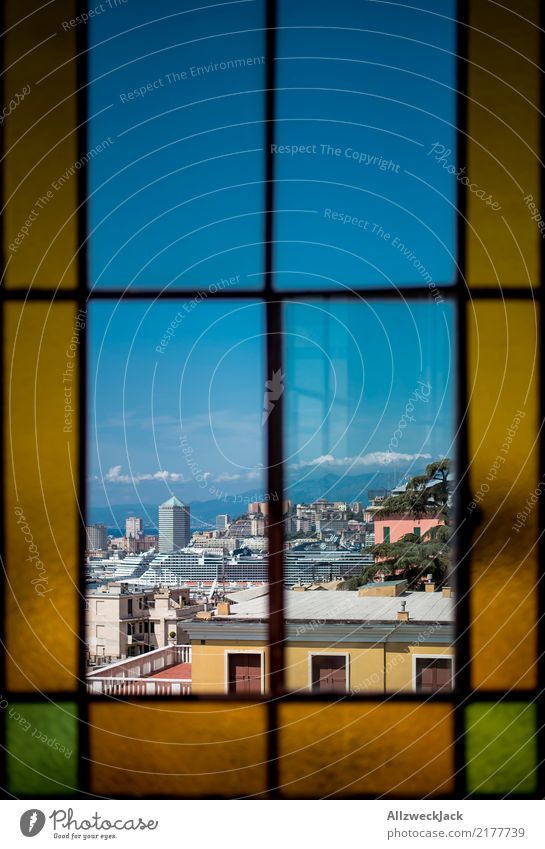 Genua Skyline 5 Farbfoto Außenaufnahme Tag Panorama (Aussicht) Menschenleer Ausflug Sightseeing Städtereise Sommer Sommerurlaub Hafenstadt Haus & Häuser maritim