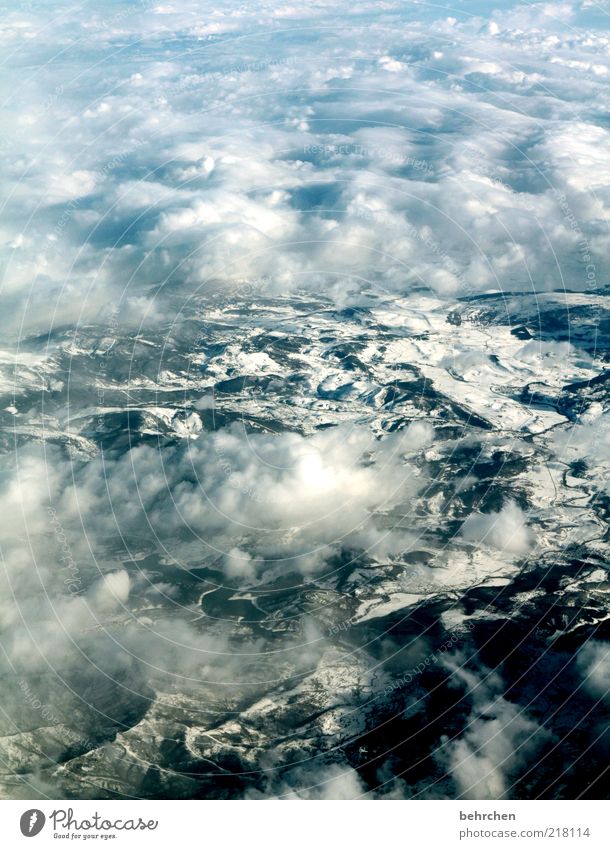 ein anderer blickwinkel Ferien & Urlaub & Reisen Tourismus Ferne Freiheit Umwelt Landschaft Himmel Wolken Winter Klimawandel Schnee Berge u. Gebirge Fernweh