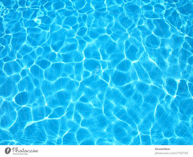 Wasser im Freibad Schwimmbad Ferien & Urlaub & Reisen Sommer Sommerurlaub Sonne Sonnenbad Sport Wassersport Schwimmen & Baden tauchen Diät Bewegung Fitness