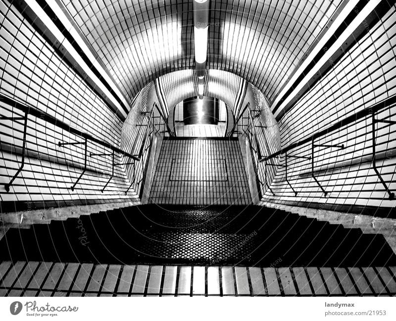 U-Bahn London Underground Architektur Leiter abgang