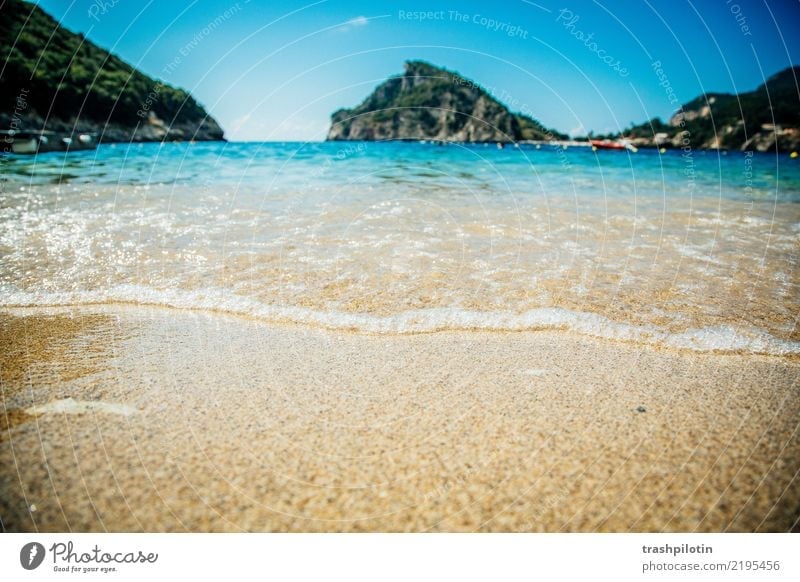 Korfu Ferien & Urlaub & Reisen Tourismus Ausflug Abenteuer Ferne Freiheit Kreuzfahrt Sommer Sommerurlaub Sonne Sonnenbad Strand Meer Insel Wellen Wasser