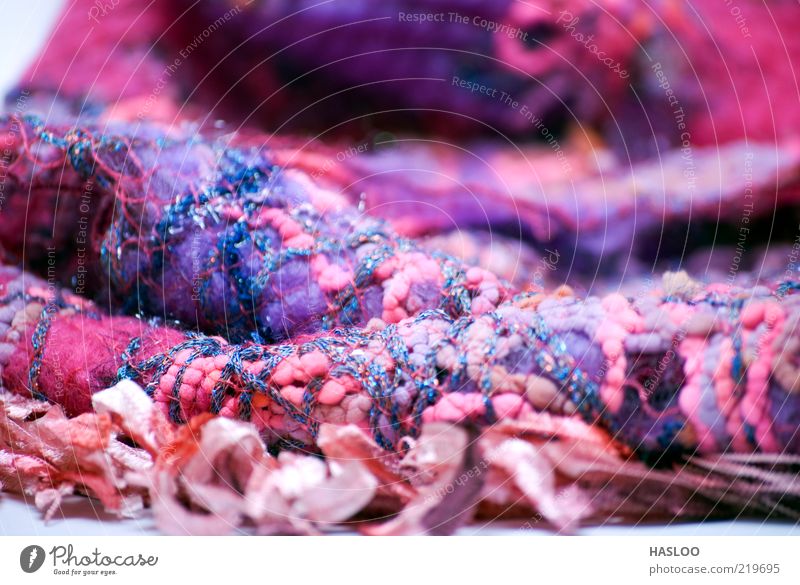 Textil hell weich rosa Farbe Material Wolle Wollwaren farbenfroh purpur violett filigran gestrickt Hintergrundbild Vorhang Gemütlichkeit Konsistenz mehrfarbig
