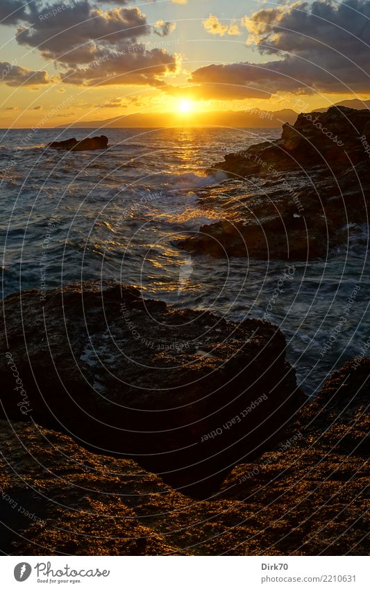 Cretan Sunrise Ferien & Urlaub & Reisen Ferne Freiheit Natur Landschaft Himmel Wolken Sonne Sonnenaufgang Sonnenuntergang Sonnenlicht Schönes Wetter Wind Felsen