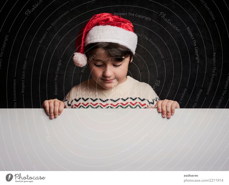 glückliches Kind zu Weihnachten Lifestyle Ferien & Urlaub & Reisen Winter Party Veranstaltung Feste & Feiern Weihnachten & Advent Silvester u. Neujahr Mensch