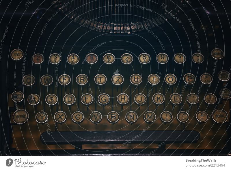 Tastatur der alten Weinleseschreibmaschine Freizeit & Hobby Technik & Technologie Schreibmaschine Originalität Kultur Tradition altehrwürdig Antiquität