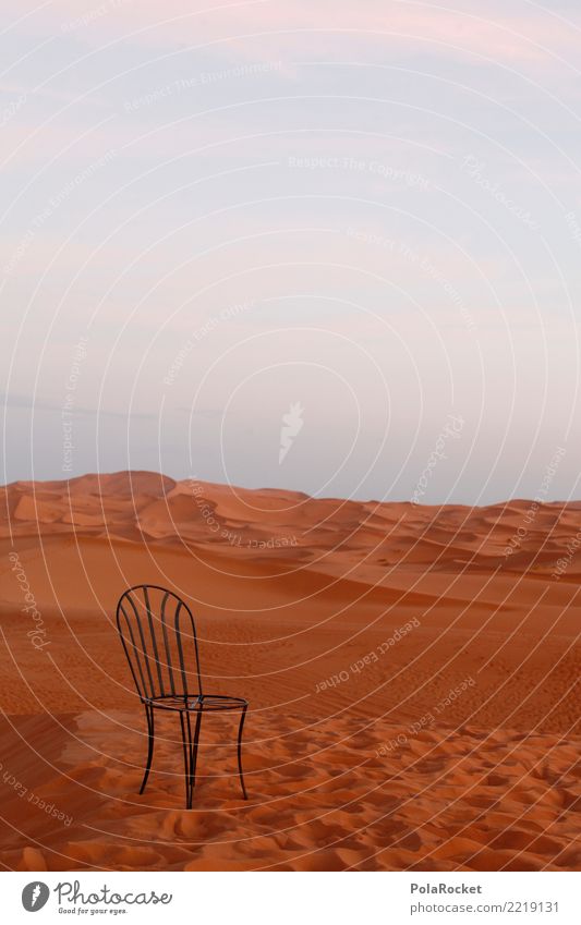 #A# begrenzte Plätze Kunst Kunstwerk ästhetisch Sand Sahara Stuhl Marokko Düne Farbfoto mehrfarbig Außenaufnahme Detailaufnahme Experiment Menschenleer