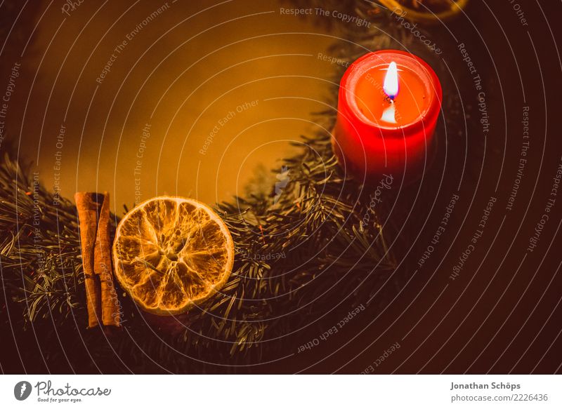 Adventskranz II Wohlgefühl Meditation Häusliches Leben Dekoration & Verzierung Weihnachten & Advent Wärme Kerze leuchten hell rot Stimmung Hoffnung Tradition