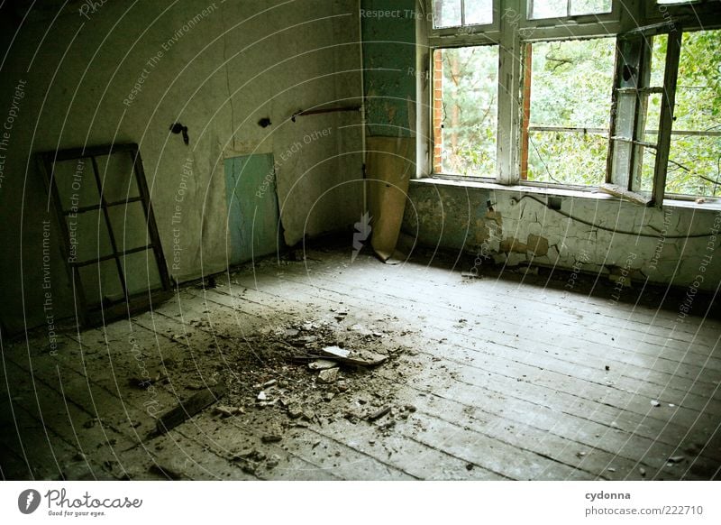 Schandfleck Tapete Raum Ruine Mauer Wand Fenster ästhetisch Einsamkeit Endzeitstimmung geheimnisvoll Nostalgie ruhig stagnierend Verfall Vergangenheit