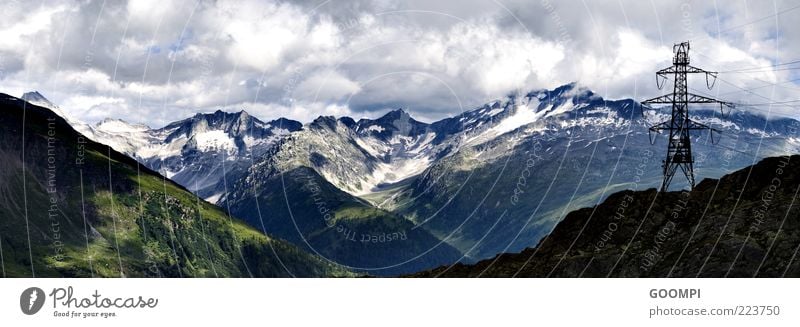 Elektrischer Berg in der Schweiz Natur Landschaft Wolken Sommer Schönes Wetter Berge u. Gebirge natürlich blau Farbfoto Außenaufnahme Menschenleer Tag Schatten