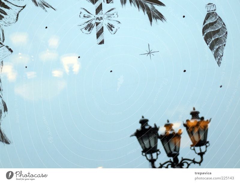 frohes neues jahr Freude Winter Dekoration & Verzierung Restaurant ausgehen Feste & Feiern Fenster Glas Kitsch blau Stimmung Fröhlichkeit Lebensfreude