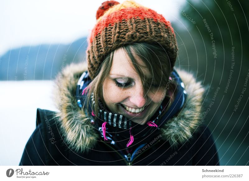 Winterfreuden Stil Freude Leben harmonisch Wohlgefühl Zufriedenheit Erholung ruhig Mensch feminin Frau Erwachsene Jugendliche Kopf Haare & Frisuren Gesicht Nase