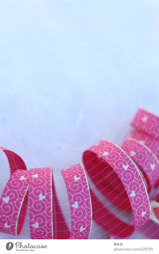 Herzensrolle Feste & Feiern Fröhlichkeit blau rosa Freude Glück Lebensfreude Stimmung Luftschlangen Rolle Spirale Herzlichen Glückwunsch Papierrollen Windung