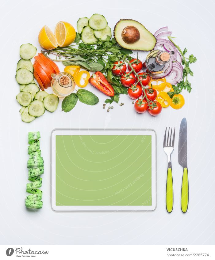 Modern gesund und ausgewogen zu ernähren Lebensmittel Gemüse Kräuter & Gewürze Öl Ernährung Mittagessen Bioprodukte Vegetarische Ernährung Diät Besteck kaufen