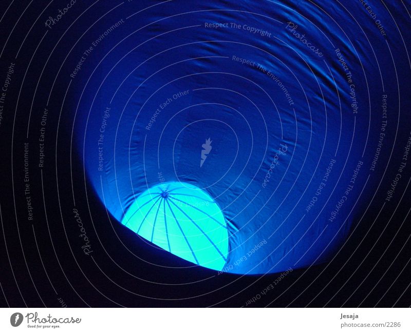 Abstrakte Harmonie Luft Licht Ball blau harmonisch Mond mehrfarbig Gummi Zelt Architektur luminarium