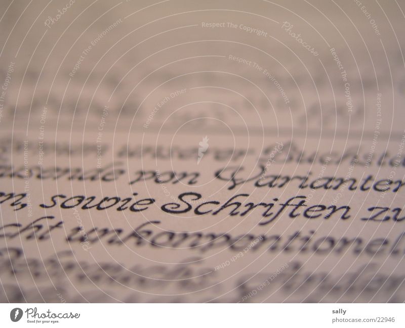 typos Schriftzeichen Buchstaben Wort Unschärfe Zeitung Zeitschrift Schriftmuster