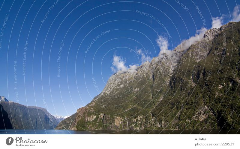 mountains* Natur Landschaft Urelemente Luft Wasser Himmel Wolken Pflanze Felsen Berge u. Gebirge Gipfel Küste Fjord Meer Ferien & Urlaub & Reisen natürlich