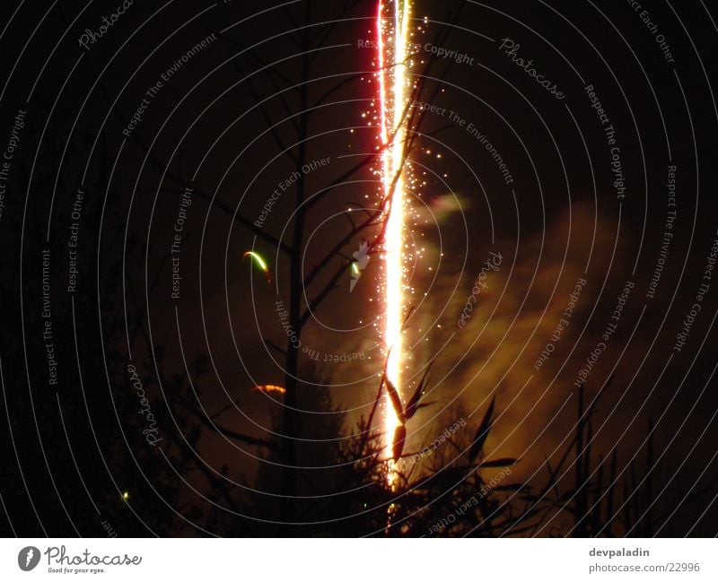 Feuerwerksfontäne Silvester u. Neujahr Langzeitbelichtung Nacht Licht Feste & Feiern Reaktionen u. Effekte