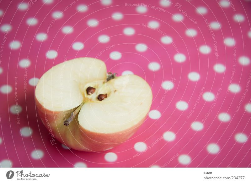 Schneewittchen Frucht Apfel Ernährung Bioprodukte Vegetarische Ernährung Diät schön frisch lecker natürlich saftig süß rosa gepunktet Gesunde Ernährung