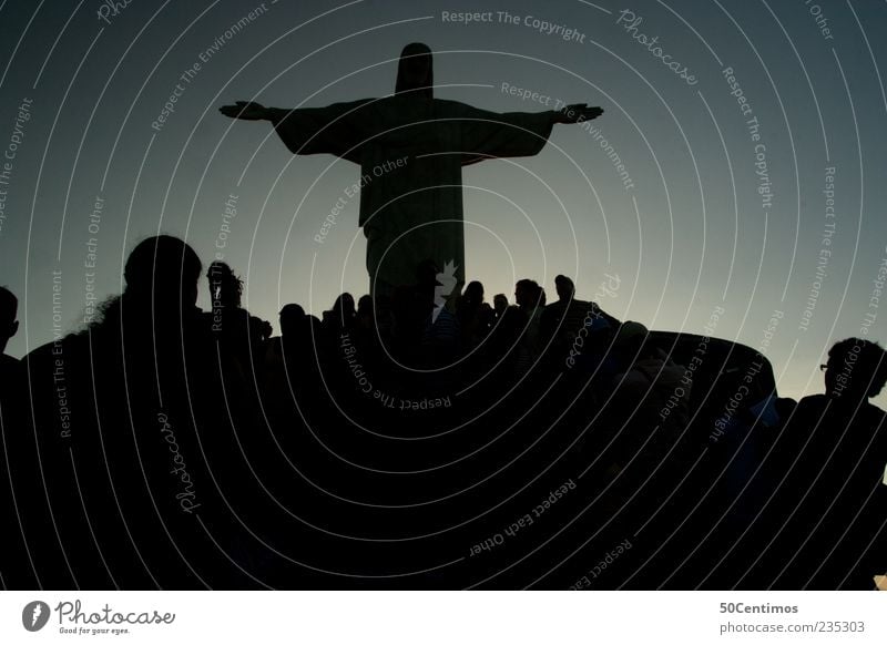 Silhouette von Cristo in Rio de Janeiro Mensch Menschengruppe Brasilien Sehenswürdigkeit Wahrzeichen beobachten entdecken Ferien & Urlaub & Reisen Blick