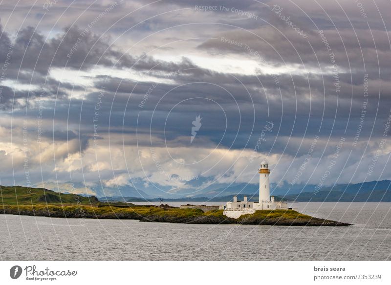 Leuchtturm Eilean Musdile. Oban, Schottland, Vereinigtes Königreich Tourismus Ausflug Abenteuer Sommer Strand Meer Insel Traumhaus Architektur Landschaft Himmel