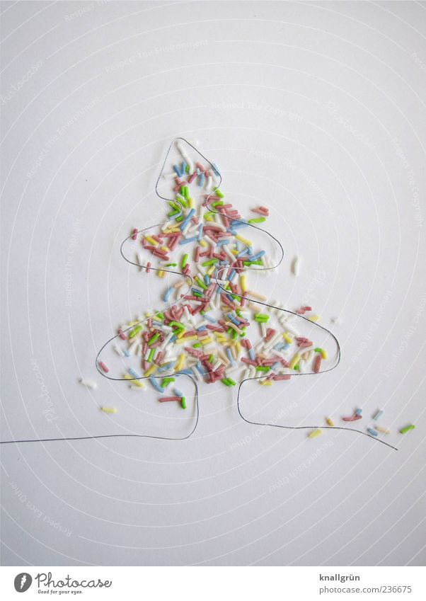 Erster! Lebensmittel Süßwaren Zuckerstreusel Weihnachtsbaum Draht außergewöhnlich mehrfarbig weiß Gefühle Freude Fröhlichkeit Design Farbe Kreativität