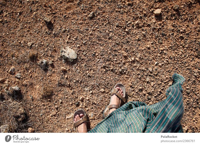 #A# strange Phase Kunst ästhetisch Bodenbelag wandern exotisch Fernweh laufen Afrika karg Wärme Wind Fuß Perspektive Farbfoto Gedeckte Farben Außenaufnahme