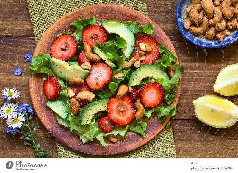 Erdbeere, Avocado, Kopfsalat, Salat Gemüse Frucht Ernährung Vegetarische Ernährung Diät frisch Gesundheit Lebensmittel Salatbeilage Erdbeeren Cashewnuss Nut