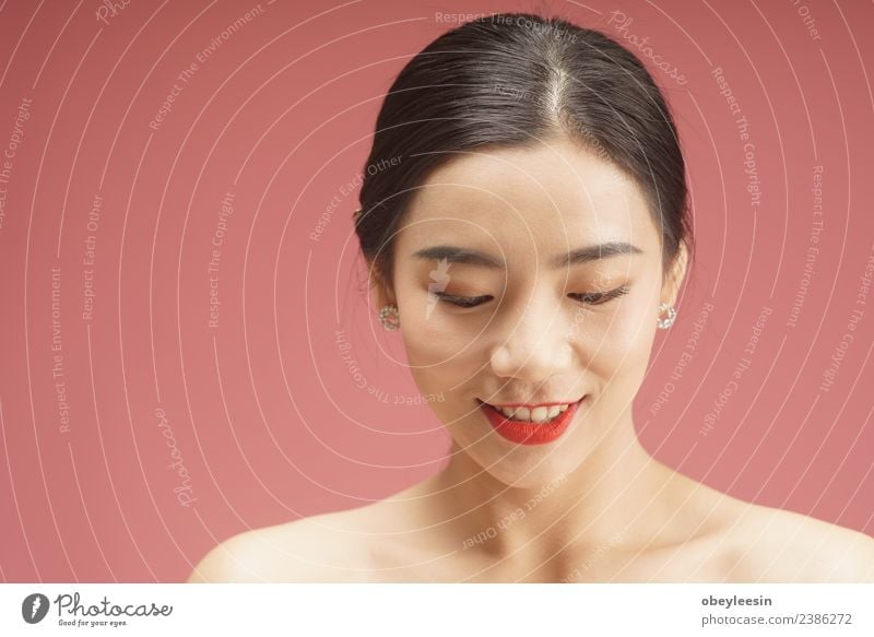 Schönes junges asiatisches Frauengesicht Porträt elegant Glück schön Körper Haare & Frisuren Haut Gesicht Schminke Behandlung Wellness Spa Erwachsene Mode