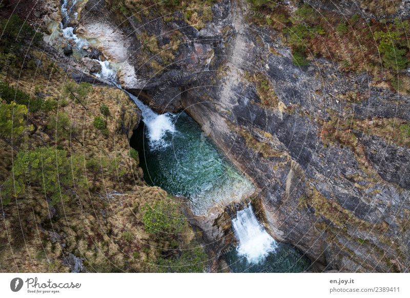 stufenweise Natur Landschaft Urelemente Wasser Felsen Schlucht Wasserfall Kraft Traurigkeit Trauer Abenteuer Beginn Energie Glaube Religion & Glaube Idylle
