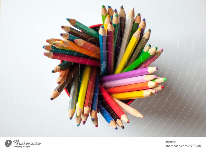 Buntstifte Kindererziehung Bildung Kindergarten Schule Farbstift malen Spielen mehrfarbig Kreativität Ordnung Farbfoto Studioaufnahme Nahaufnahme Menschenleer