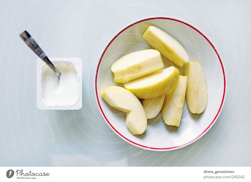 Frühstück Lebensmittel Frucht Vegetarische Ernährung Diät Teller Löffel Gesundheit Farbfoto Innenaufnahme Morgen Tag