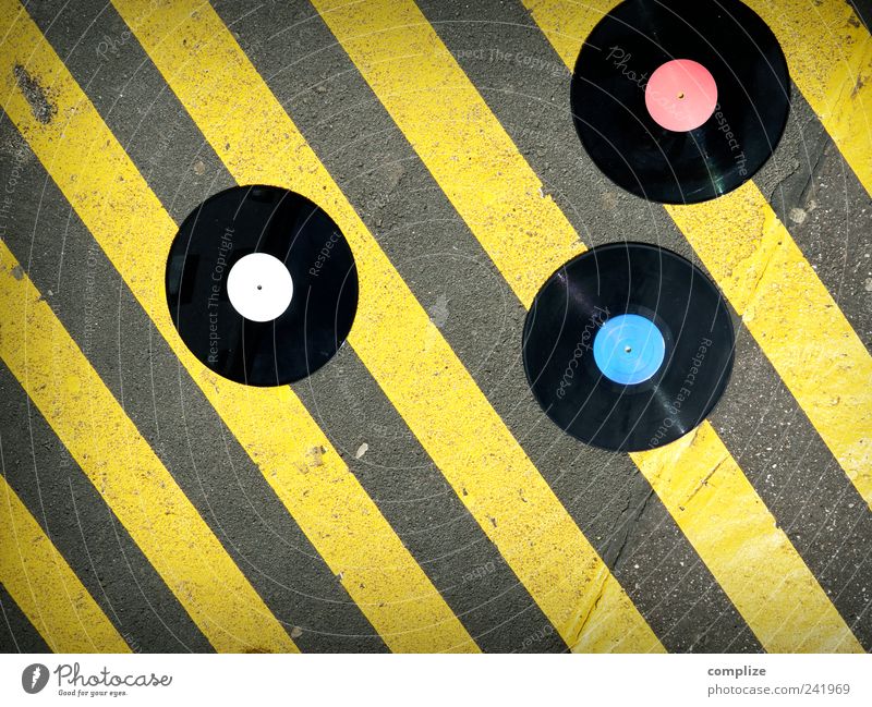Vinyl Nachtleben Entertainment Musik Club Disco Diskjockey ausgehen Feste & Feiern clubbing Tanzen Kunst Stadtzentrum Straße Verkehrszeichen Verkehrsschild