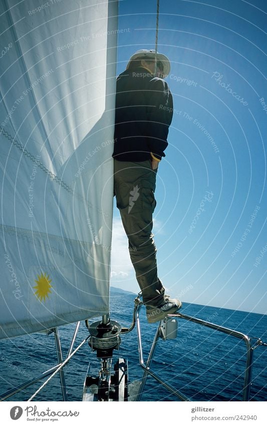 Segeltour in Kroatien Sport Wassersport Segeln Mensch maskulin Mann Erwachsene 30-45 Jahre Sonnenlicht Sommer Meer Bootsfahrt Sportboot Jacht Segelboot