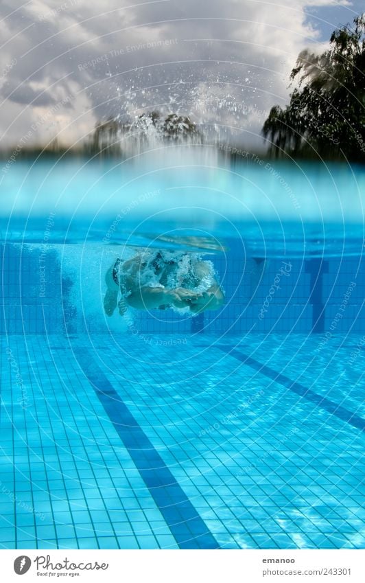 abgetaucht Lifestyle Freude schön Wohlgefühl Erholung Schwimmen & Baden Freizeit & Hobby Wellen Sport Fitness Sport-Training Wassersport Sportler tauchen