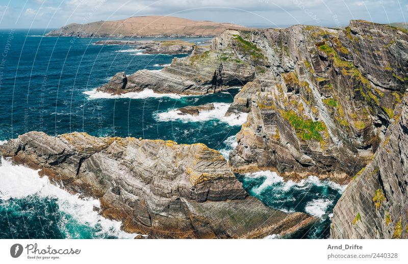 Irland - Kerry Cliffs Portmagee Ferien & Urlaub & Reisen Tourismus Ausflug Abenteuer Ferne Freiheit Sightseeing Wellen Natur Landschaft Urelemente Himmel Wolken