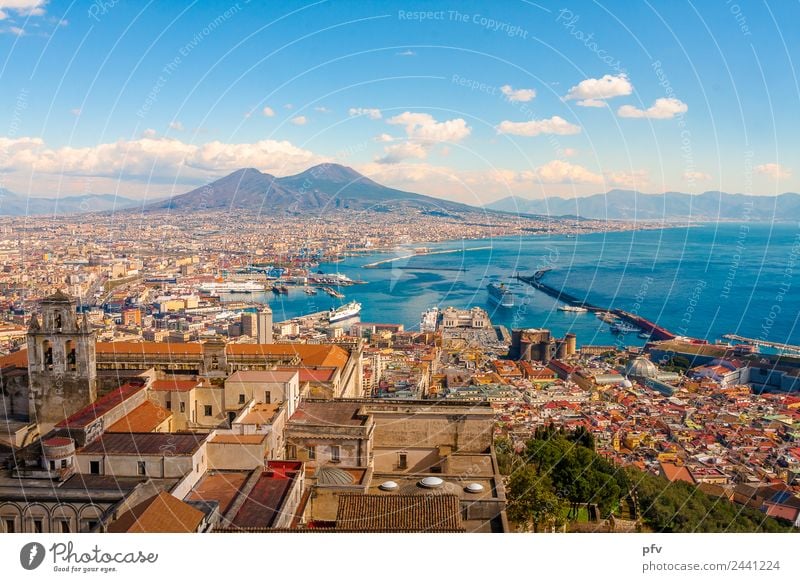Neapel Stadtlandschaft - Atemberaubendes Panorama mit dem Vesuv Ferien & Urlaub & Reisen Sommer Meer Berge u. Gebirge Tapete Landschaft Himmel Vulkan Küste