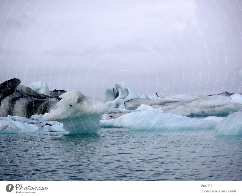 Gletschersee 02 Eisberg Gebirgssee Gletscher Vatnajökull Wasserfahrzeug Island Umweltschutz Nationalpark unberührt Europa Natur Kraft Energiewirtschaft Eisblock
