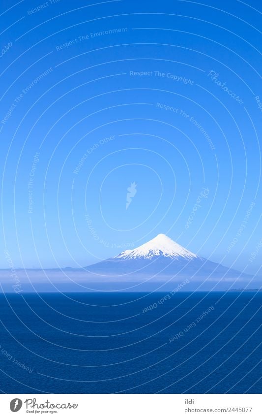 Vulkan Osorno in Chile Ferien & Urlaub & Reisen Tourismus Berge u. Gebirge Natur Landschaft See blau osorno llanquihue bedeckt kegelförmig Tourist