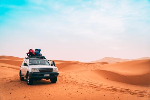Sonnenaufgang Wüste Jeep Tour Ferien & Urlaub & Reisen Tourismus Ausflug Abenteuer Safari Expedition Freundschaft Natur Landschaft Sand Horizont Sonnenuntergang