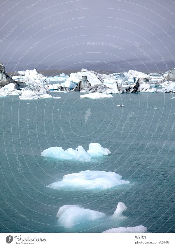 Gletschersee 04 Eisberg Gebirgssee Gletscher Vatnajökull Wasserfahrzeug Island Umweltschutz Nationalpark unberührt Europa Natur Kraft Energiewirtschaft Eisblock