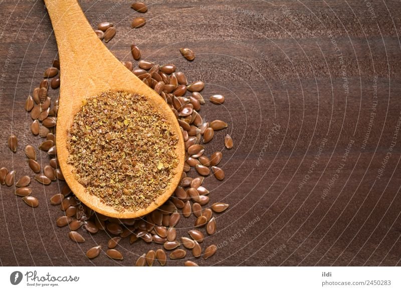Gemahlener brauner Leinsamen oder Leinsamen Ernährung Diät Löffel Gesundheit natürlich Lebensmittel Samen lin Müsli Boden zerdrückt gemahlen Mahlzeit nahrhaft