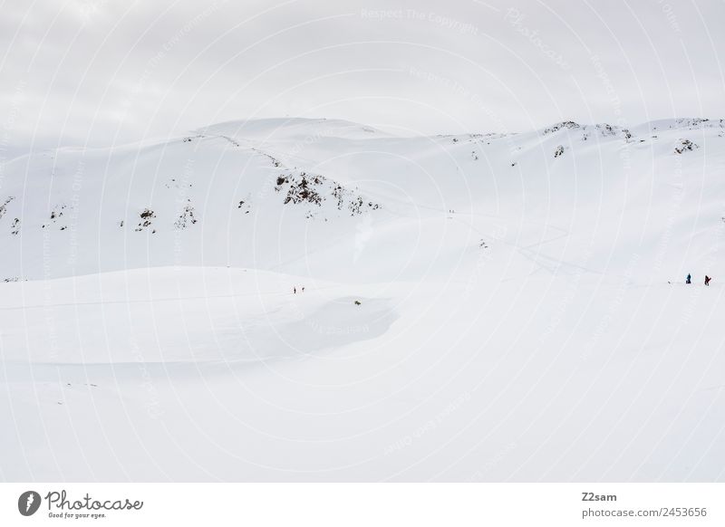 Arlberg | Österreich Natur Landschaft Winter Schnee Alpen Berge u. Gebirge Schneebedeckte Gipfel ästhetisch dunkel natürlich blau grau ruhig Abenteuer