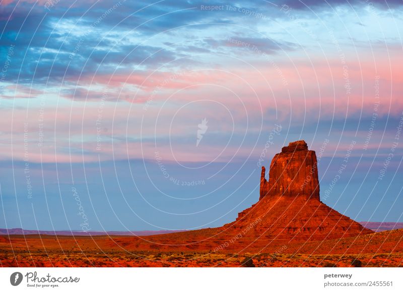 Monument Valley at sunset, Utah, USA Freizeit & Hobby Ferien & Urlaub & Reisen Tourismus Ausflug Abenteuer Ferne Freiheit Sightseeing Expedition