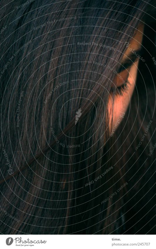 Stella Cruz | Simplify schön Haare & Frisuren Gesicht Zufriedenheit demütig Mensch feminin Junge Frau Jugendliche Erwachsene Kopf Auge 1 18-30 Jahre langhaarig