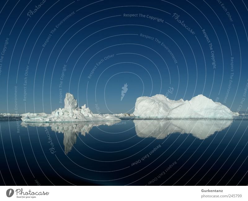 100 - Jubiläum on the Rocks Umwelt Natur Urelemente Wasser Klima Klimawandel Eis Frost Coolness fantastisch groß Unendlichkeit blau weiß Grönland Eisberg