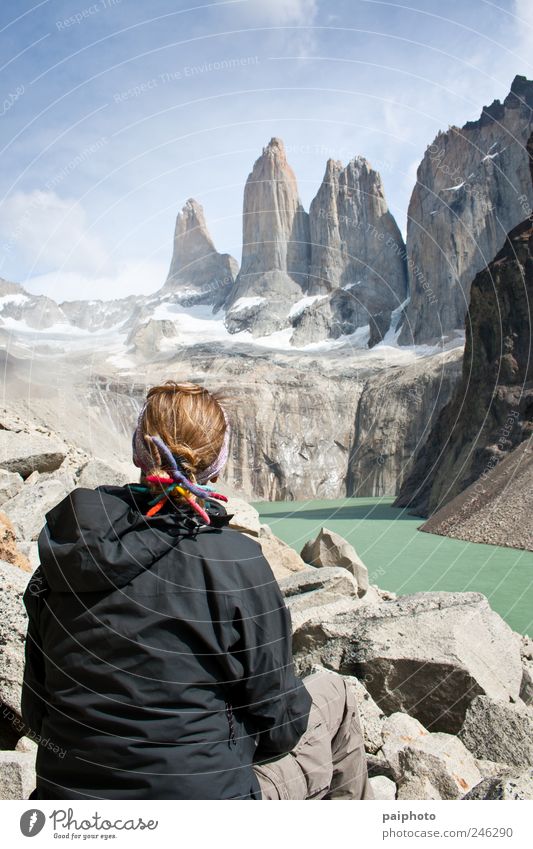 Betrachtung der Torres del Paine Berge u. Gebirge wandern Klettern Bergsteigen Landschaft Schönes Wetter Blick schön Gelassenheit Abenteuer Umwelt