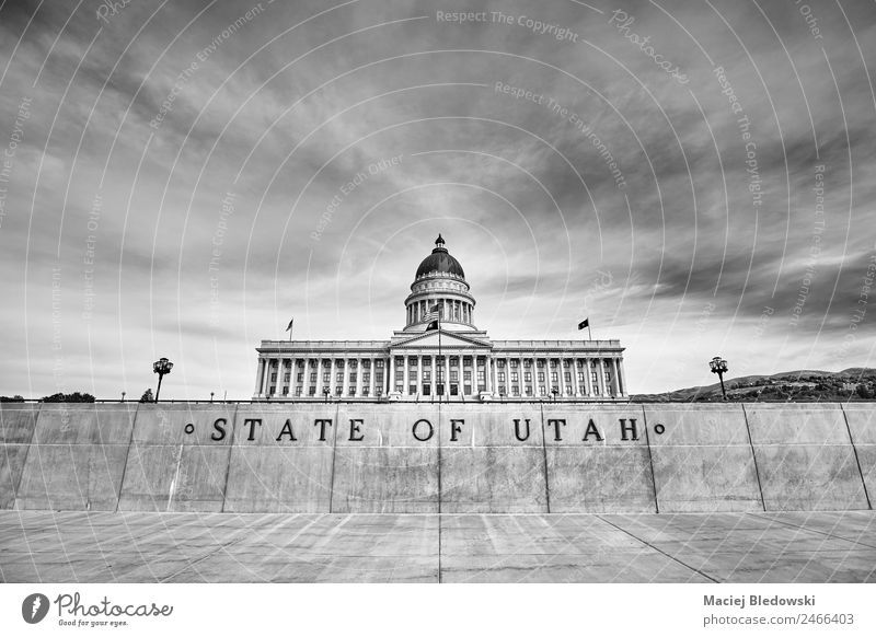 Utah State Capitol Building in Salt Lake City, USA. Himmel Stadt Gebäude Architektur Mauer Wand Fassade Sehenswürdigkeit Wahrzeichen schwarz weiß Business