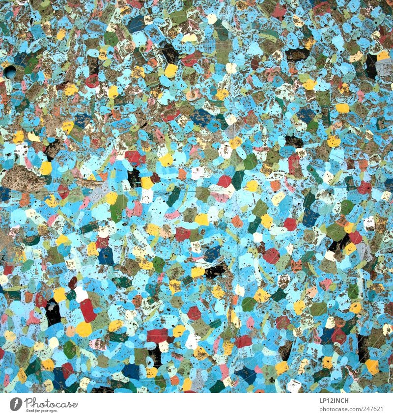 C O L O R s Kunst Stein Beton mehrfarbig Punkt Wand Fleck Farbstoff Farbenmeer Farbenspiel Konfetti Farbfoto Außenaufnahme Menschenleer Tag